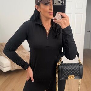 Fabletics long sleeve top small nwt